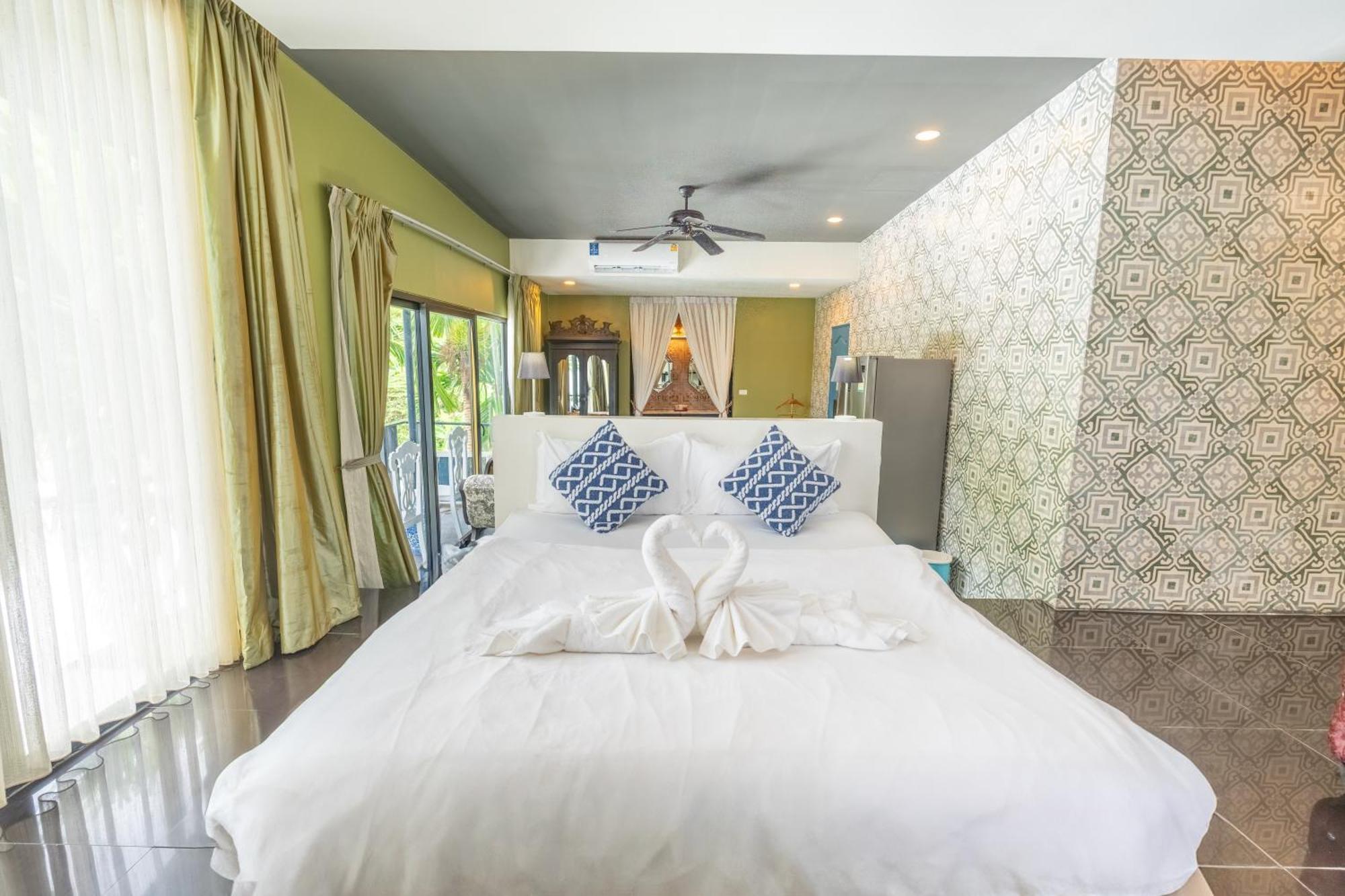 See Sea Villa Hotel Patong Exterior photo