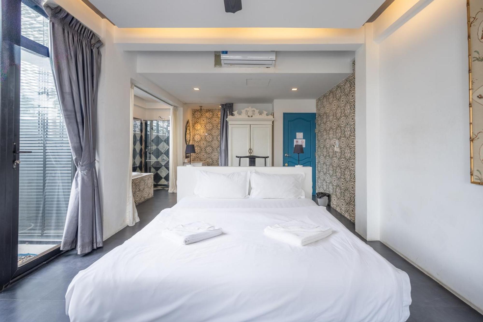 See Sea Villa Hotel Patong Exterior photo